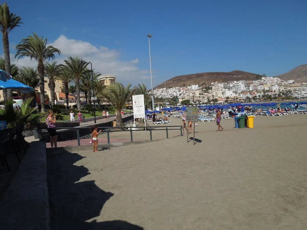 Duplex No 6 Directly At The Sea And Beach, Heated Pool, Wifi, Terrace Playa de las Americas